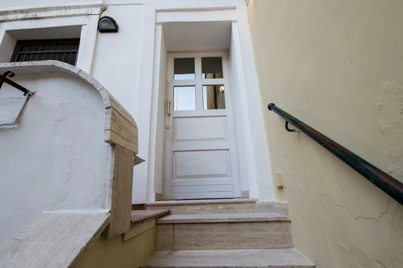 Il Primitivo Rooms Lecce Affittacamere