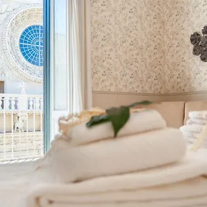 Risveglio Col Rosone Bed & Breakfast