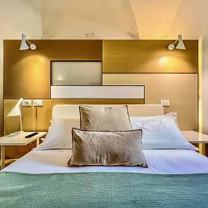 Gasthof Santacroce Luxury, Lecce