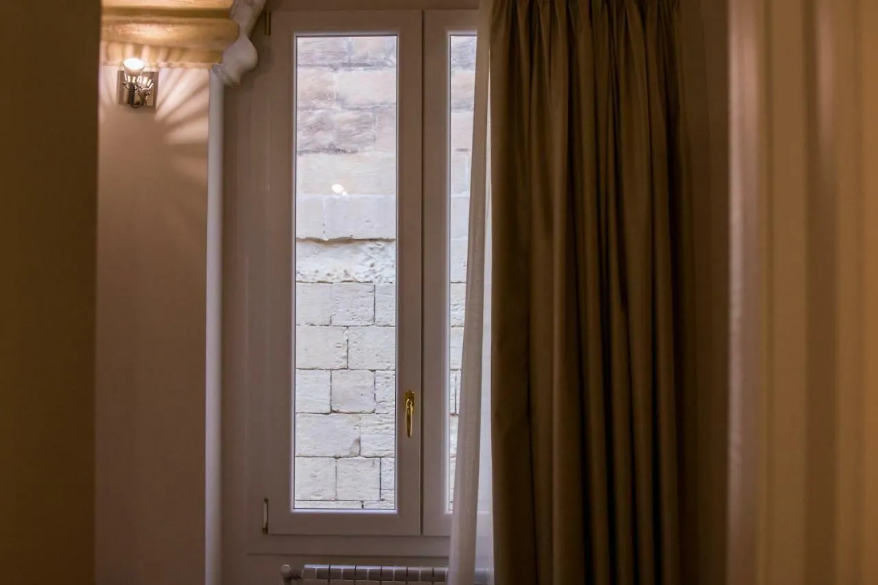 Il Primitivo Rooms Lecce